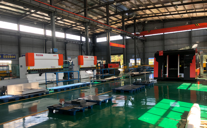 耐美特公司車間